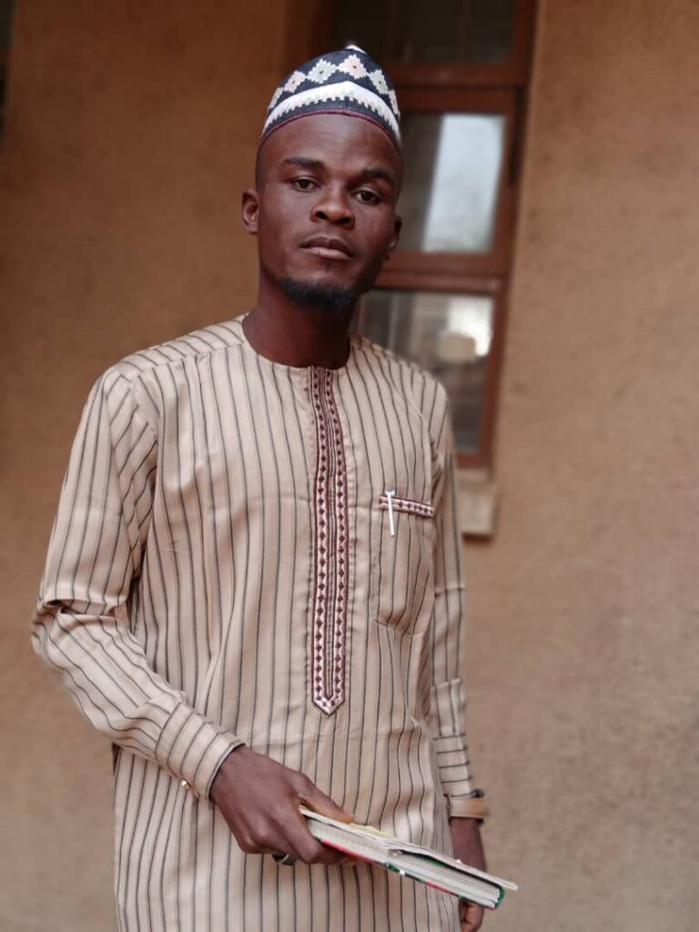Late Danfodiyo Student
