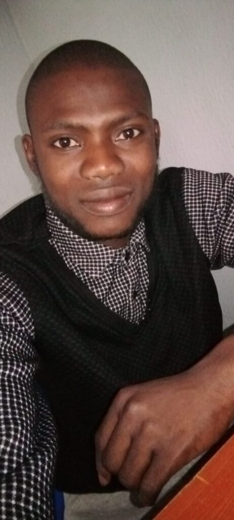 Columnist Fatiu