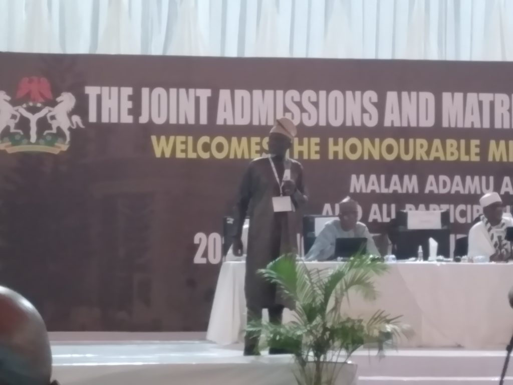 Oloyede Addressing a Congress