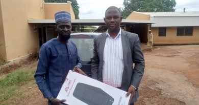 Abdulrasheed Akogun Donates Solar Street Lights to Oke-Ode Specialist Hospital