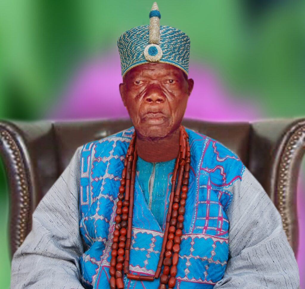 Obadofin of Ikotun-Ile, Oba David Ajibola Omope Ilufemiloye 1