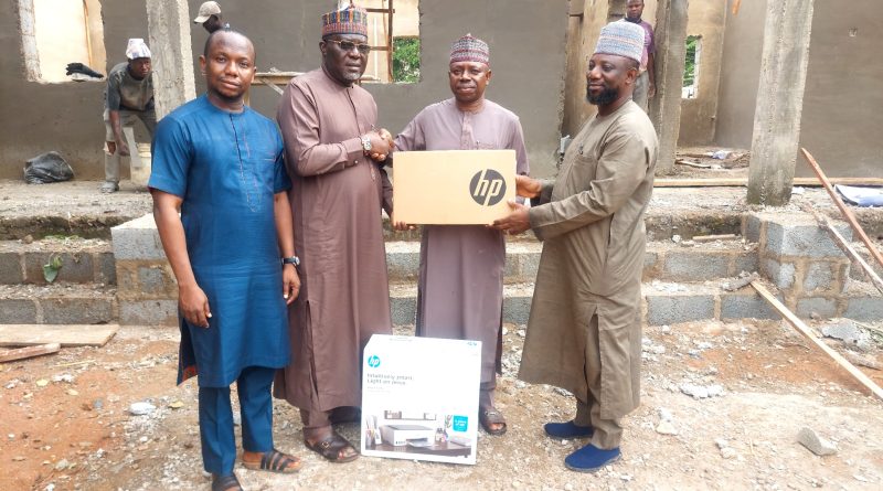 IEDPU FCT Lauds Alhaji Zakariyyau Babatunde for Laptop, Printer Donation