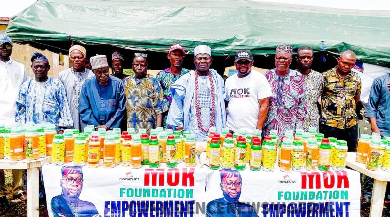 MOK Foundation Distributes Farm Inputs to Kwara South Farmers 